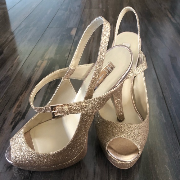 INC International Concepts Shoes - International Concepts (Inc.) Womens heel. Size 9.